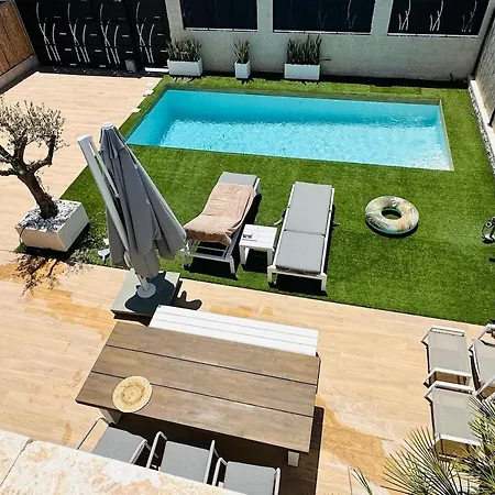 Casa Es Vedra 펜션 *